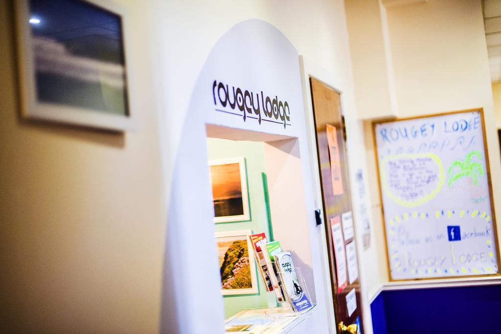 Rougey Lodge Hostel Bundoran Rum bild