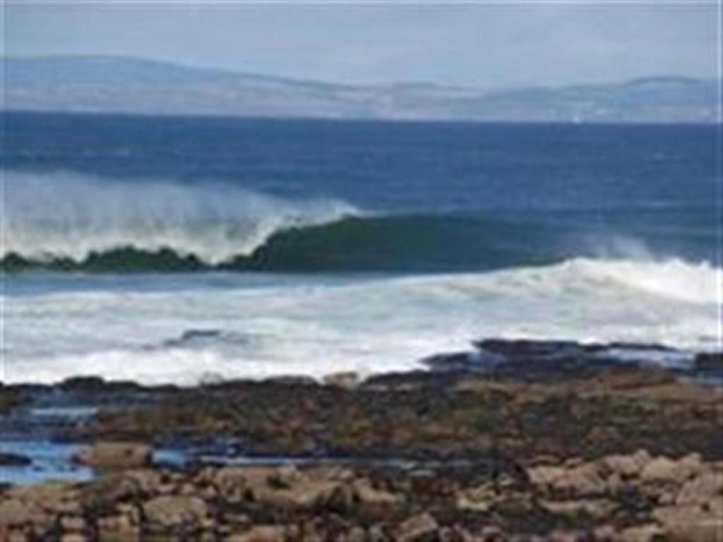 Rougey Lodge Hostel Bundoran Rum bild