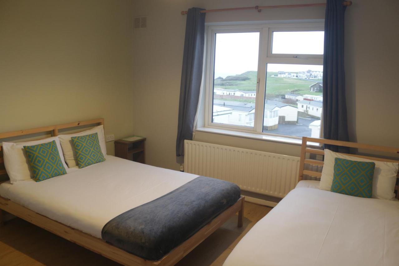 Rougey Lodge Hostel Bundoran Exteriör bild